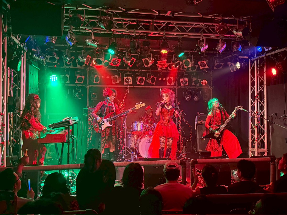 Rosebullet tweet media