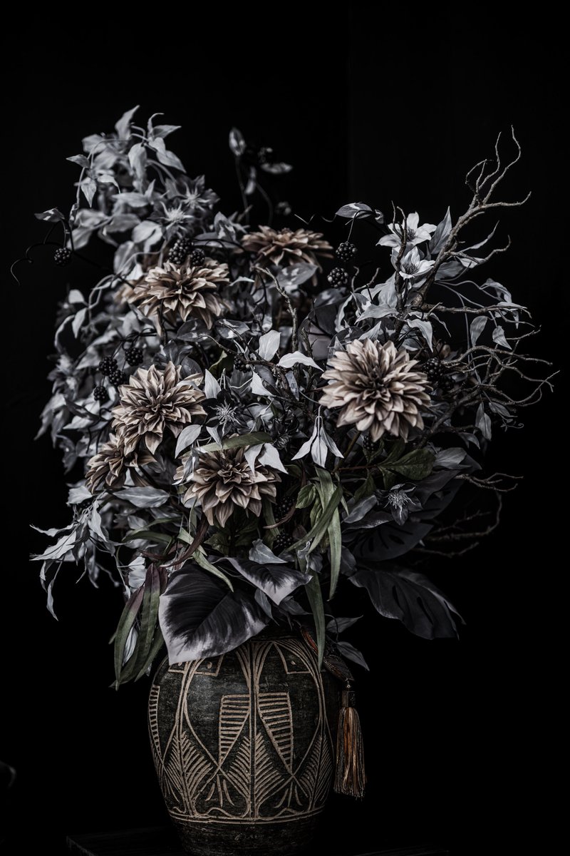 開放で撮ってすみません。

開発者が「絞りはいらない」ってメッセージ残してるので信仰心から無意識で開放にしてました。