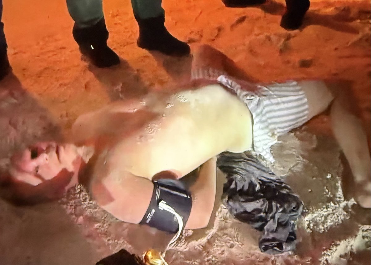 edscala's tweet image. Oplive opens the show with a man in the sand…..enter the sandman 🎶

#OPLive #OPNation #OnPatrolLive #REELZ @OfficialOPLive @LividPd @Garriottkatie41