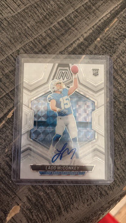 HFAN🐗 tweet media