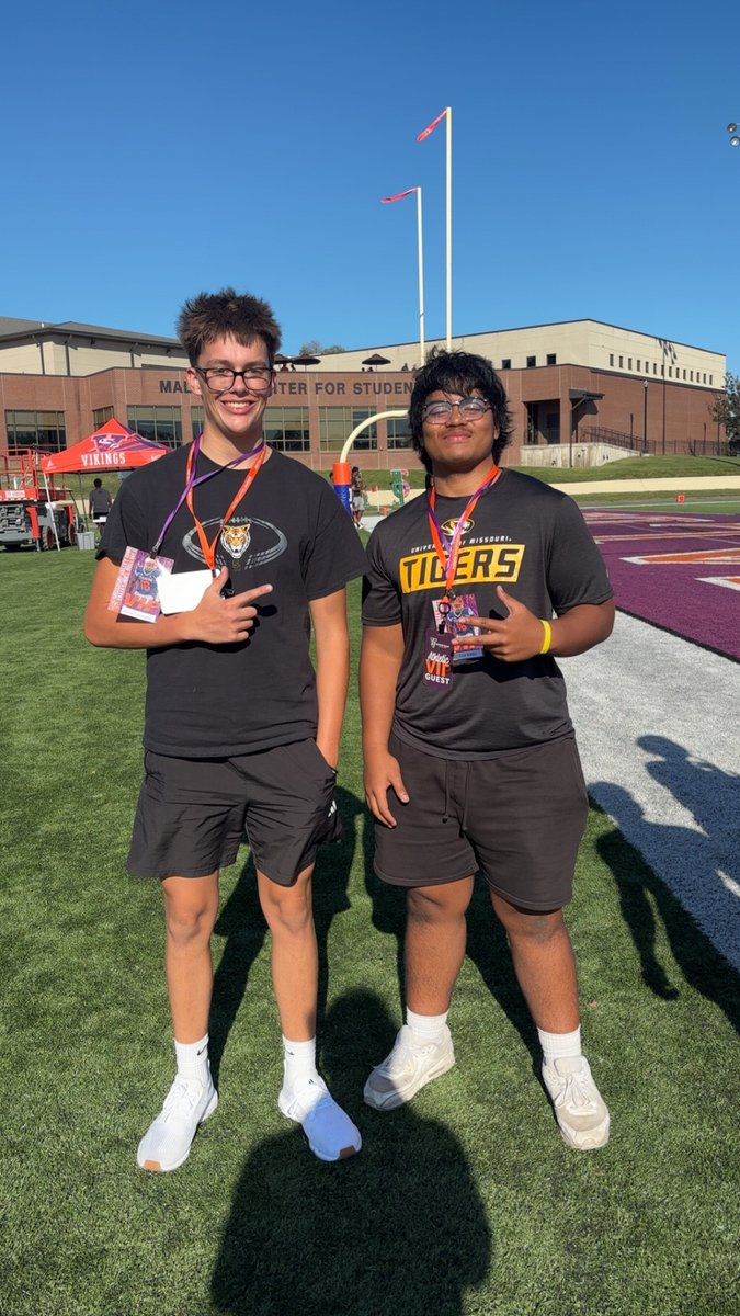 James “Oliver” Cunningham tweet media