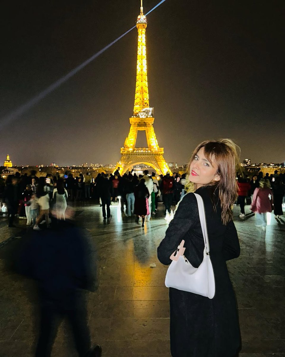 Asha83146's tweet image. I&apos;m really looking forward to traveling to Paris, France again next year—to experience the city&apos;s unique charm and timeless romance.