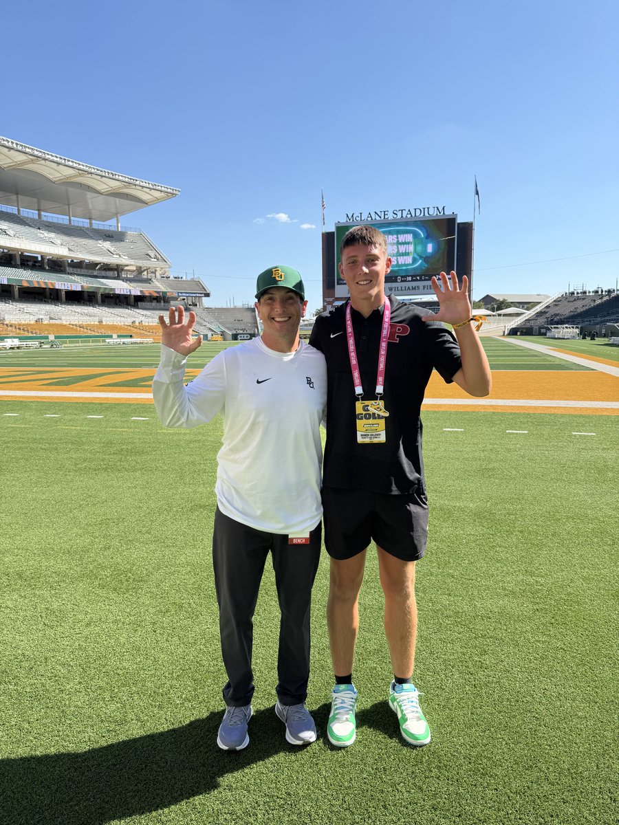 BrandinGallaway's tweet photo. After a great talk with @CoachMCScott , @CoachDaveAranda and @CoachRPollard — I’m blessed to receive an offer from @BUFootball ! 💚🐻 #SicEm 

@PalmettoFBall @Coach_KThoma @CoachSandersPHS @PHSTigervision @KohlsKicking @KohlsHighlights https://t.co/x1IFHr8xA0