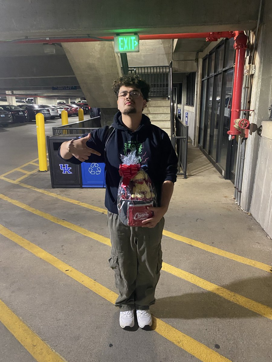 1st at chill out equinox beating pneumatic, woulphy, and wildz 2! I deserve a lovely kiss on my Mexican forehead for winning wolf kazuya