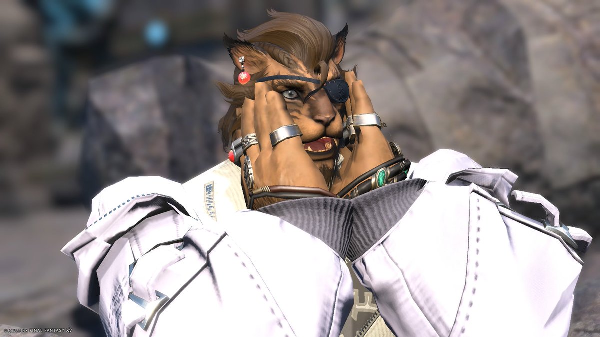 #おはガル …おそガルッス！w
9時に予定があると毎回おはガルを忘れる現象には名前があるんスかね！？😹

おはガル忘れたことに気づいたマヌケ面のおれを…📸🐱
白飛びするときはダークトーンに調整！こう撮るのがいいかな？なんて研究中ッス😽

(まだ白飛びしてるッスねぇ…🙄)
#ロスガル #Hrothgar