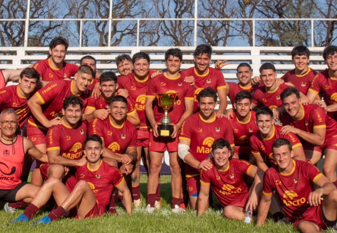 La Selección salteña de rugby , los Mayuatos , le ganaron de visitante a Tucumán 38-36 y se quedó con la Copa Banco Macro 👏🏼👏🏼👏🏼
