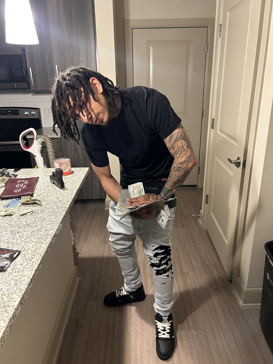 NoSleepNee's tweet photo. ap or draco wit me, heard they want me come a get me https://t.co/LniXsD0L2R