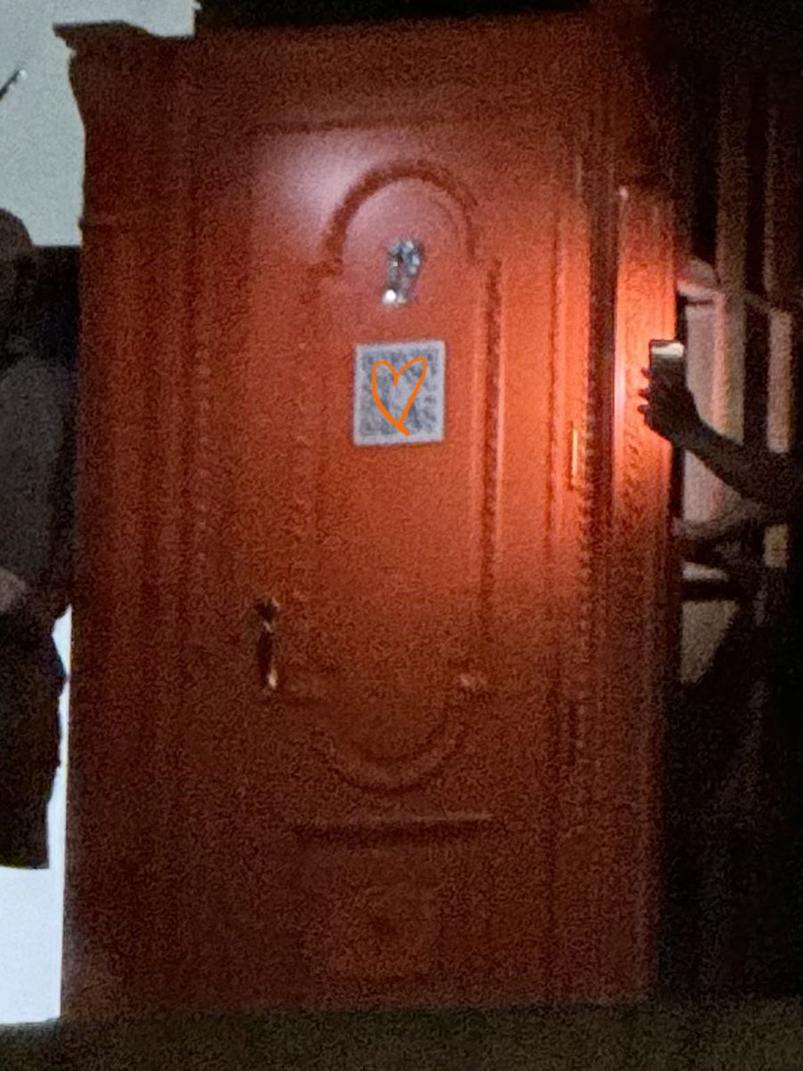 emma ❤️‍🔥 (showgirl version) tweet media