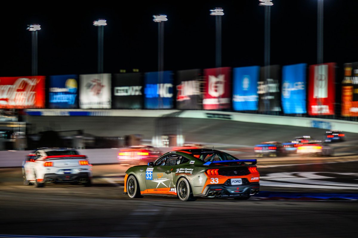 Mustang Challenge tweet media