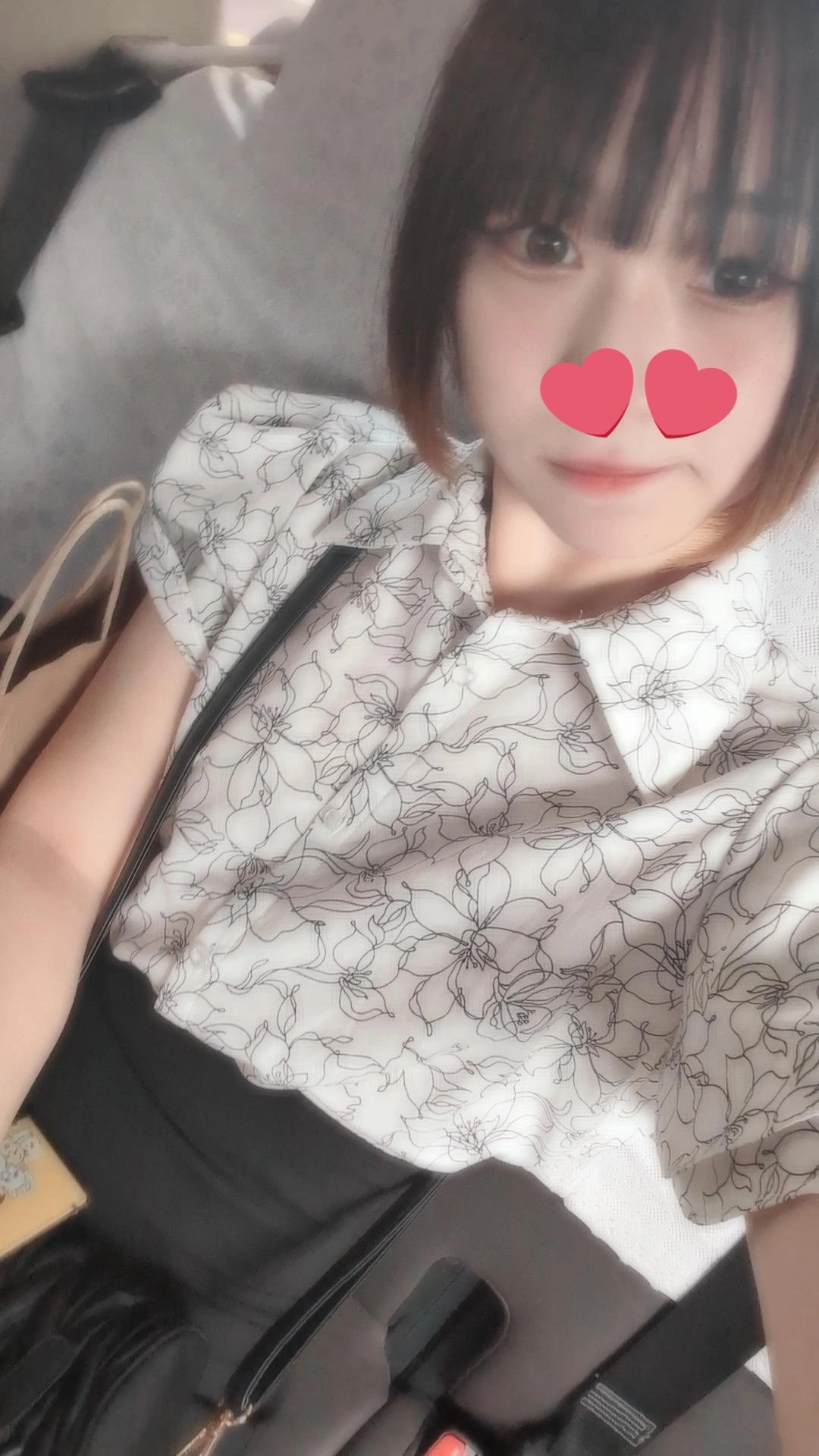 にこちゃん⭐︎引越しSALE中 018Q1Mfm_200x200.jpg