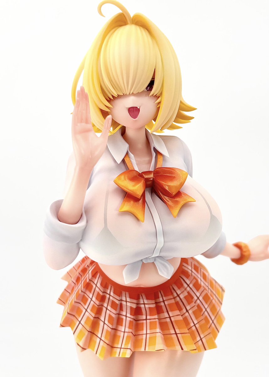 shii（シー) tweet media