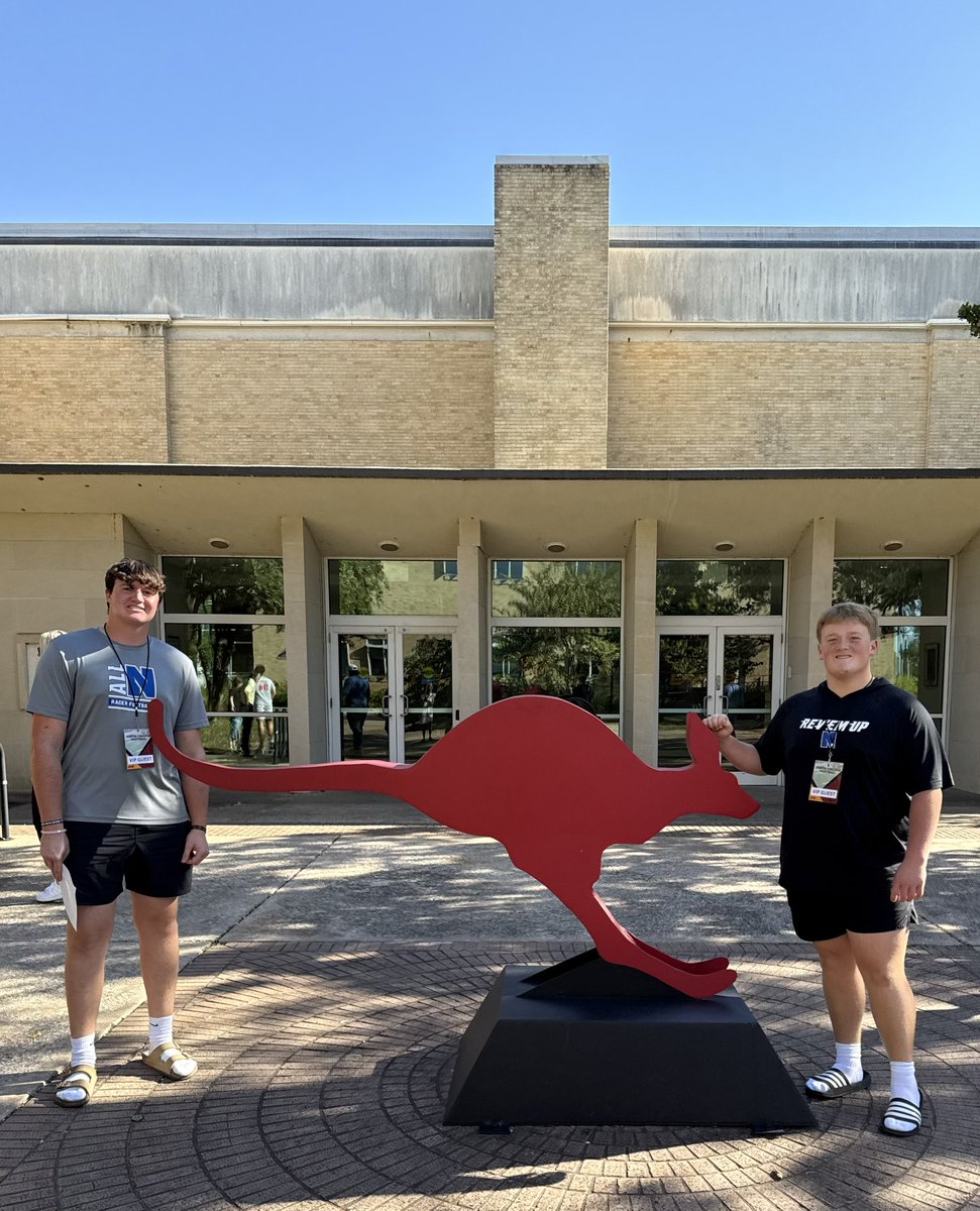 Thank you <a href="/CoachBrionesAC/">Bobby Briones</a> for the game day invite. I had a blast and it was a great experience.

<a href="/RoosFootball/">Austin College ’Roos Football</a> <a href="/TopPreps/">TOP PREPS - Free Sports News, Videos & Information</a> <a href="/TonyJoeWhite5/">Tony Joe White</a>