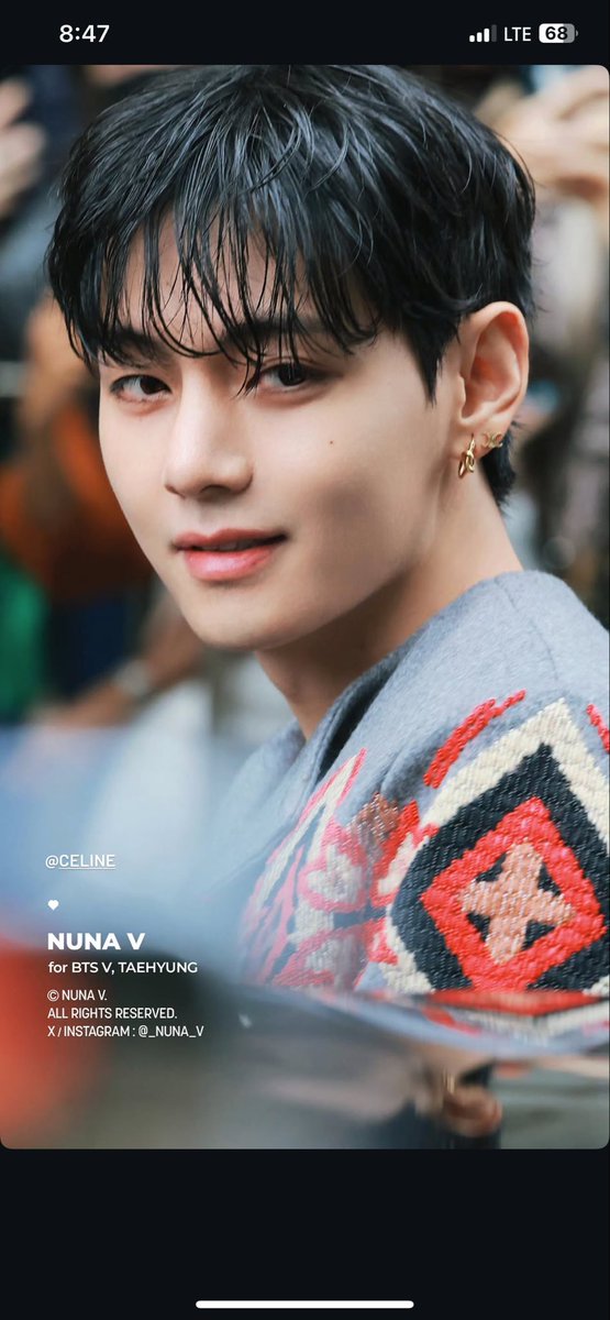 KoooVoo's tweet photo. V FOR PARIS FASHION WEEK
CELINE AMBASSADOR TAEHYUNG
#VxCELINEPFW #CELINESUMMER2026 #TAEHYUNGxCELINE @celineofficial https://t.co/MZia8oiLPc