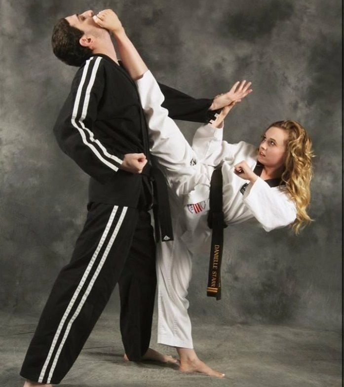 karate woman fan (@karatefan1) on Twitter photo 