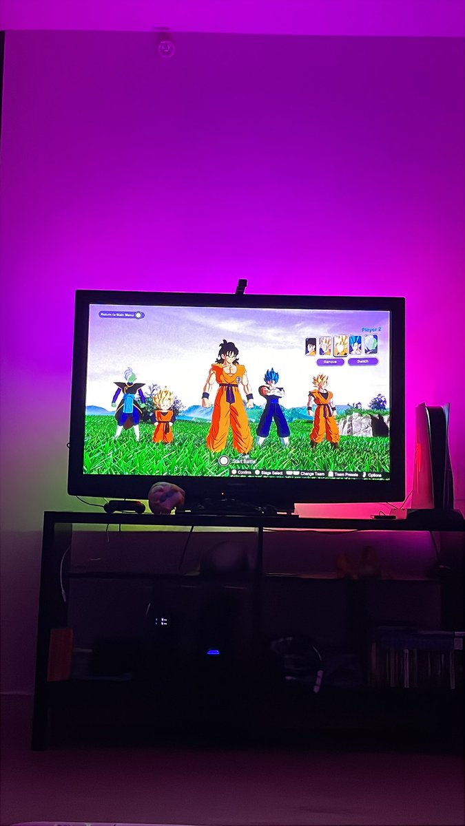 new dragon ball game and i’m still winning 🙏🏽 

no goku black yet, but zamasu will do