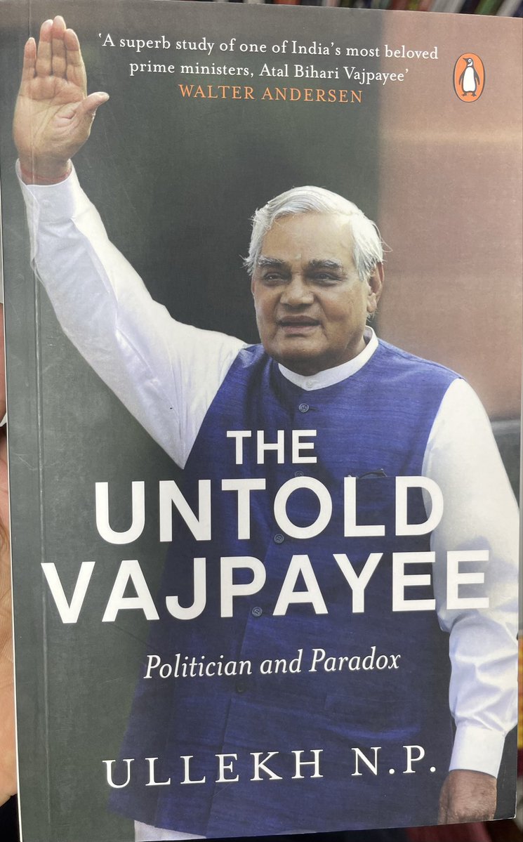 semeerc's tweet image. किताब की बात- 5

इस रविवार मैं आपसे लेखक और पत्रकार उल्लेख एनपी की लिखी किताब द अनटोल्ड वाजपेयी: पॉलिटिशियन एंड पैराडॉक्स किताब का जिक्र कर रहा हूँ। 
यह पुस्तक वाजपेयी के राजनीतिक जीवन के महत्वपूर्ण पड़ावों और एक अनुभवी भारतीय राजनेता के रूप में उनके गुणों को बताती है।पुस्तक में…
