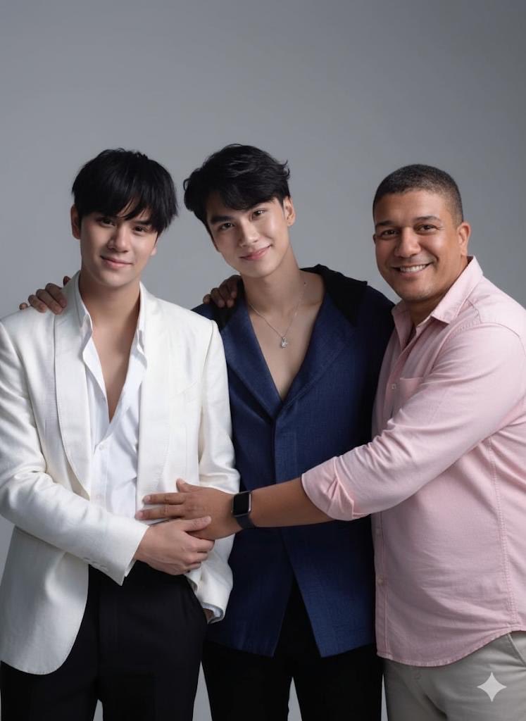 Uma foto que só a IA irá me proporcionar!! Um Fan Meeting que será mais possível! #badbuddyforever #ohm #nanon #nanon_korapat #ohmpawat #BADBUDDYSERIES #BADBUDDYSERIESforever