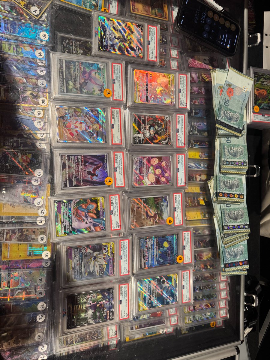 tocatcg's tweet image. ๐จ Final inventory curation complete.
๐ฅ Ichibang launch incoming.
Our ops lead @lottiecrypto has been hunting tirelessly these past weeks, more pics & vids dropping soon ๐
Only PSA 10s, raw and sealed products make it onto our Ichibang boards.
โ No PSA 9s or below. Why?โฆ