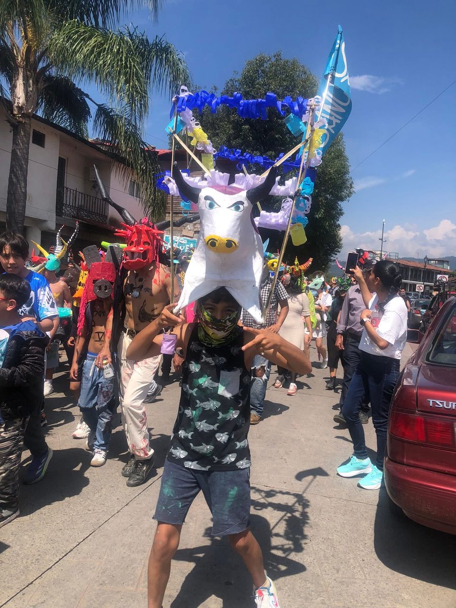 BereMarinb's tweet photo. Festividad #SanFranciscoDeAsis 
#Mojiganga https://t.co/fu4YKBCxtt