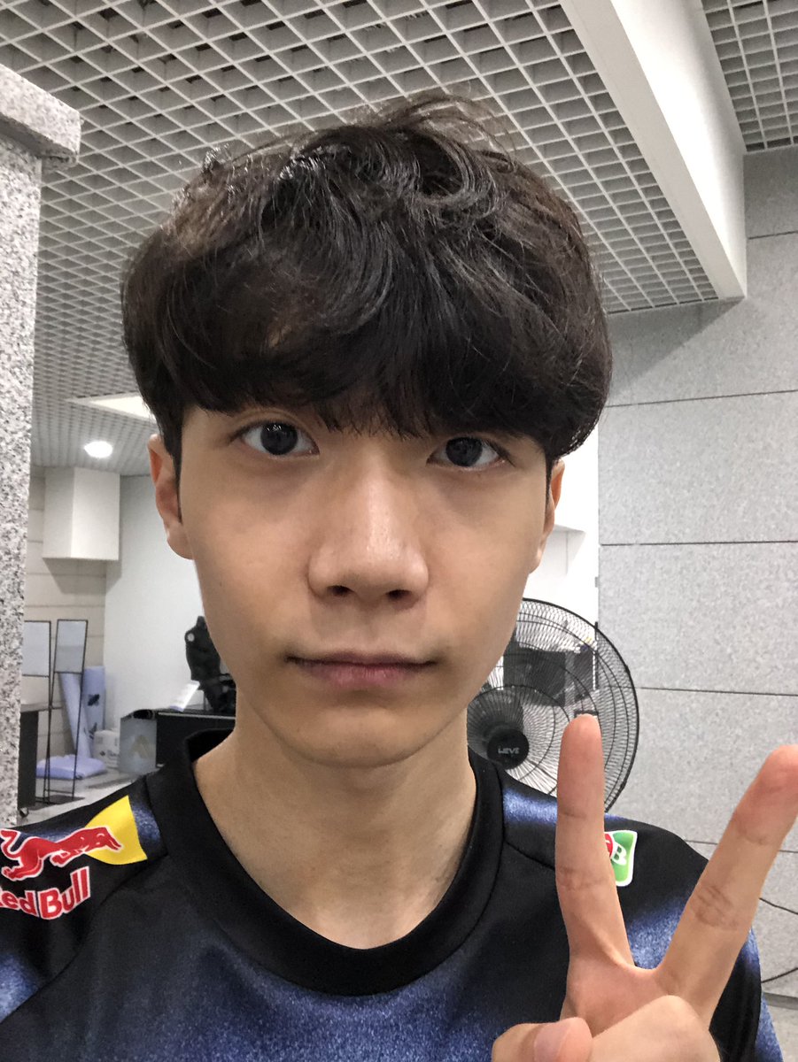 모비즌 tweet media