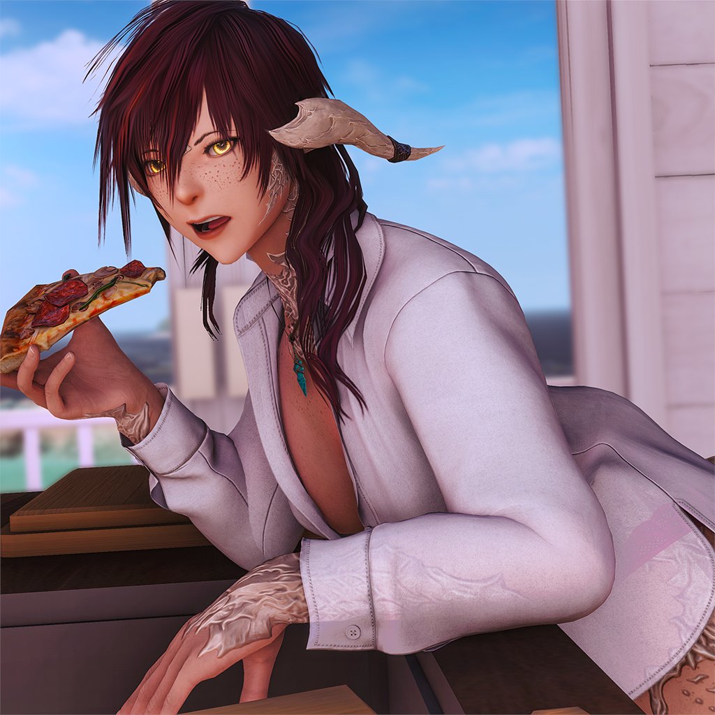 Cold pizza in the morning
(She's not sharing)