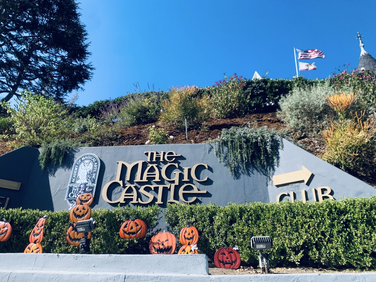 hine527's tweet photo. @beluce_aki 正解✨✨❤️です🙋‍♀️

#magiccastle https://t.co/8rH6unJ7rM