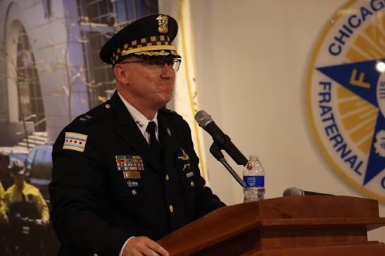 chadramsey007's tweet photo. WOW!! Chicago Police Chief of Patrol Jon Hein gave a stand down order NOT TO ASSIST ICE while they were under attack. https://t.co/8R3fiE9jCO