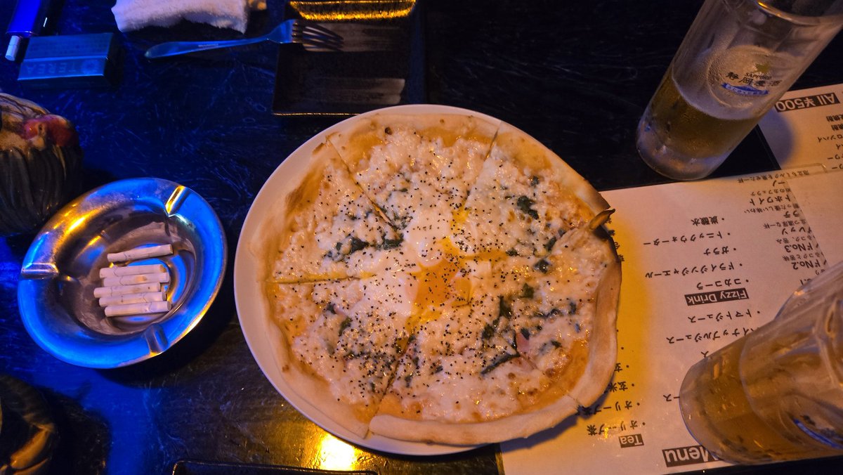 c0hee_'s tweet photo. 彼氏さんと夜デート
新規開拓をして美味しいもの食べて行ったことない店なんだろうワクワクするあのお店行ってみようって会話ばかりしてた色んな話ができて楽しかった✨
#日常垢さんと繋がりたい #日常垢　#カフェ巡り https://t.co/rhjf8gIylY