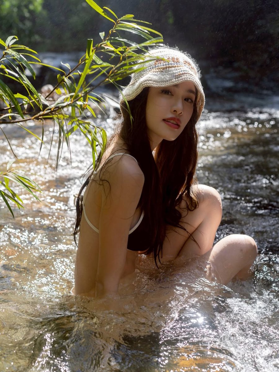 'เกรซ กาญจน์เกล้า'เสิร์ฟลุคแซ่บ อวดหุ่นเป๊ะปังท่ามกลางวิวน้ำตก

ชมภาพที่นี่ naewna.com/entertain/9189…

#เกรซกาญจน์เกล้า #ข่าวบันเทิง #แนวหน้าออนไลน์