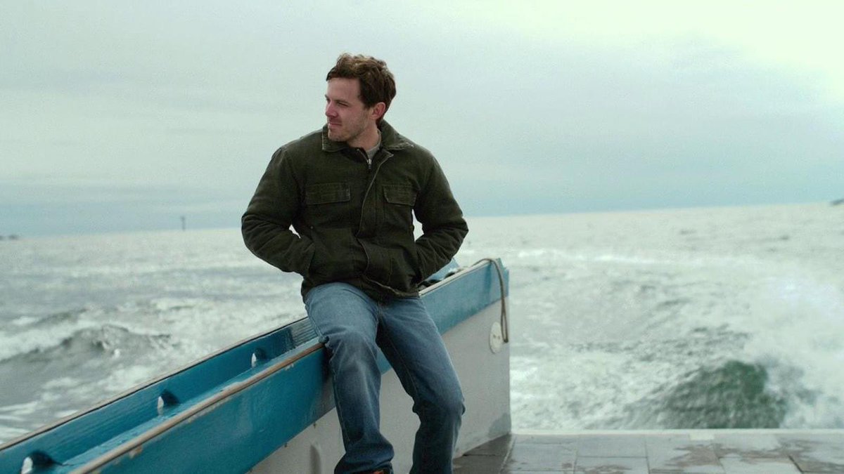 Her izlediğimde beni darmadağın eden film. #ManchesterByTheSea Casey Affleck’in oyunculuğu için bile en az 2-3 kez izlenir.
