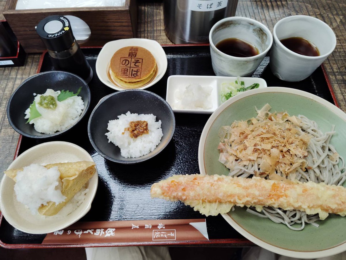 franranddon's tweet photo. 今日は嫁さんと娘とランチ&amp;デザート食べてきました～
旨かった（　´∀｀） https://t.co/khYt2YBEYp