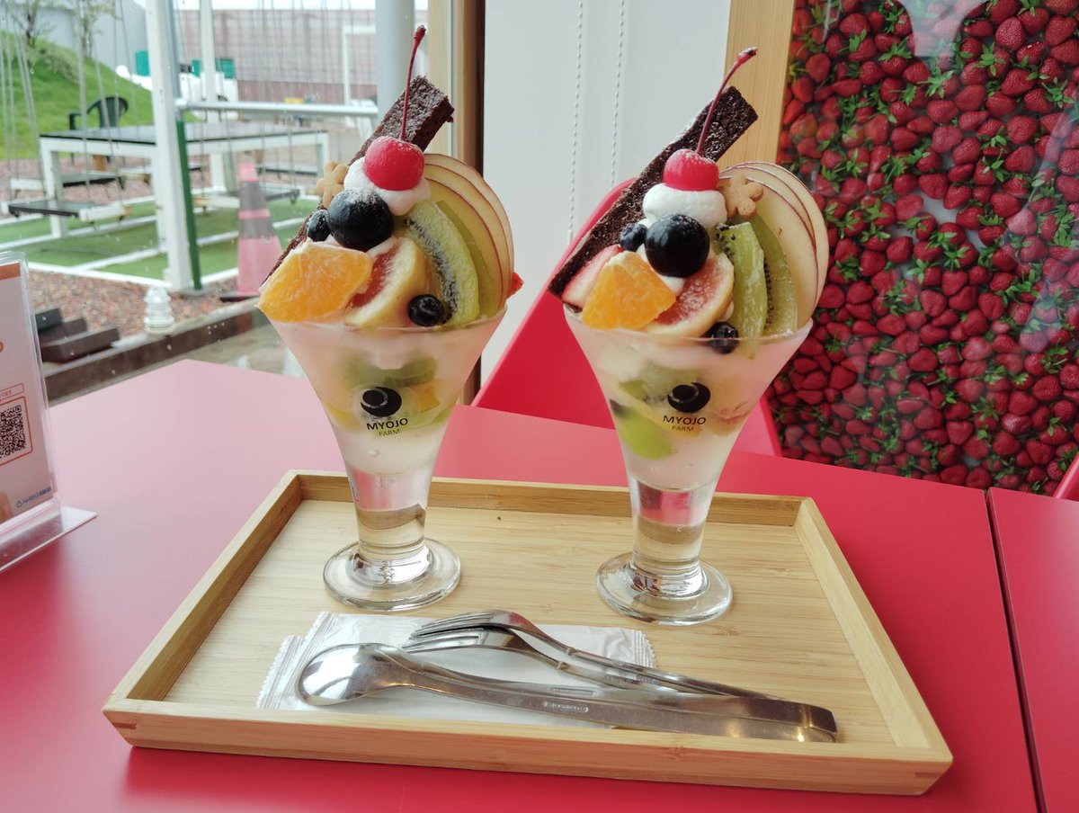 franranddon's tweet photo. 今日は嫁さんと娘とランチ&amp;デザート食べてきました～
旨かった（　´∀｀） https://t.co/khYt2YBEYp