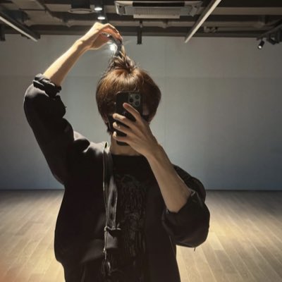 oke ganti ava terbaru duluuu

#NewProfilePic