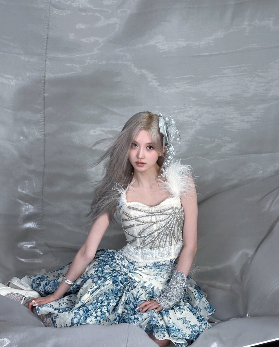 gaeul instagram update 🩶