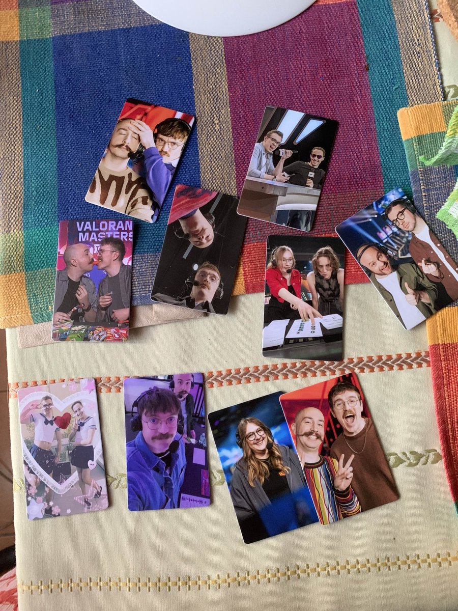 t ⚜️ mel zine! ⚜️ c☆mms open! tweet media