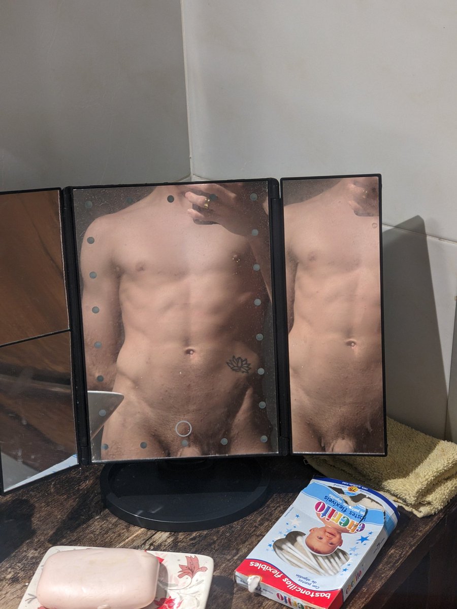 4suale4's tweet photo. Bañito mañanero! https://t.co/BMCUNGJaSy