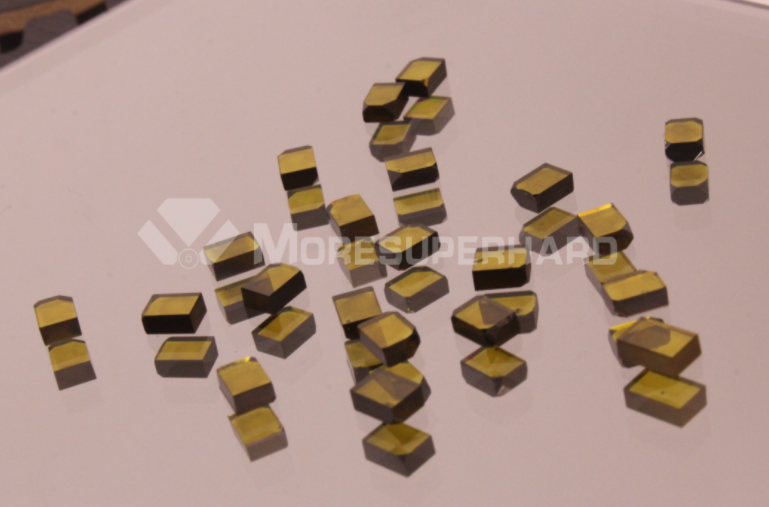 criszhangle's tweet image. #HPHT #切削ツール　＃切削インサート　＃ドレッシングツール　＃ロータリーダイヤモンドドレッサー　＃伸線ダイス
多用途と多種グレード
jp.morediamondwheel.com/cutting-tools2