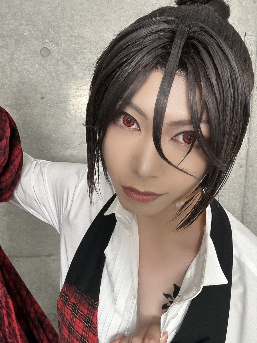 まほステ1.5部前編。
全ての公演を無事に終える事ができました。
日々、シャイロックとして舞台上で生きれた事に心から感謝しています。

そして、試行錯誤しながら全力で作り上げた作品を愛してくれてありがとうございます。
また後編でお会いしましょう。
まほステ最高！！

#まほステ