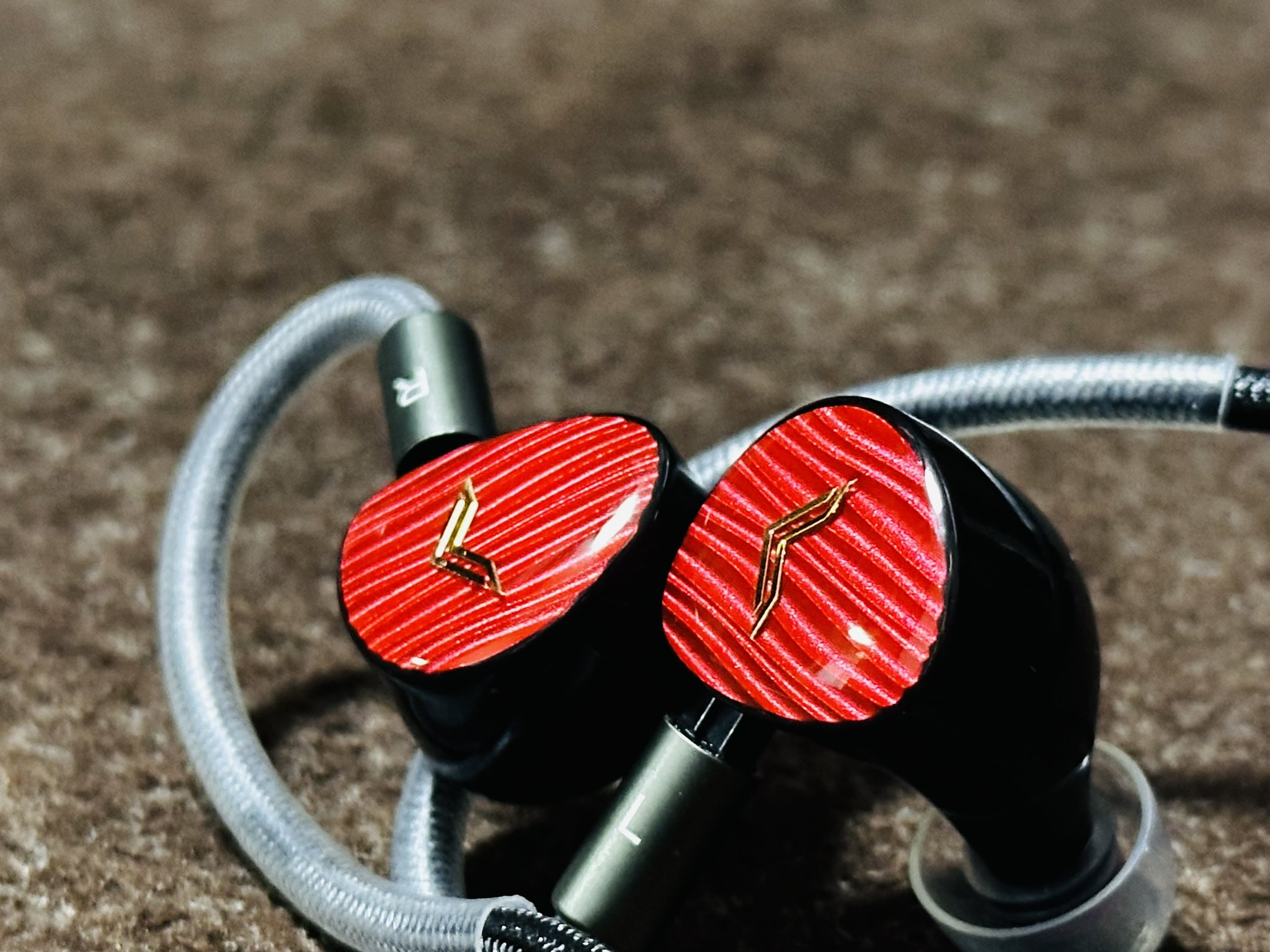 イヤホン Aur Audio Astra&Atlas イヤホン Aur Audio Astra&Atlas AüR Audio_JP (@Aur_audio) / X