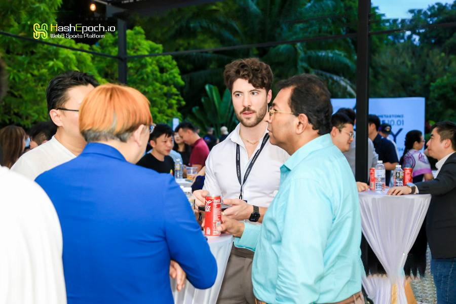 HashEpoch_Media's tweet image. Genesis Day was a big success! 🌟
We’re thrilled to have been part of an incredible gathering that united builders, thinkers, and innovators shaping the Web3 frontier.
#Token2049 #GenesisDay #Singapore #HashEpoch #HEST #Web3 #Play2Earn