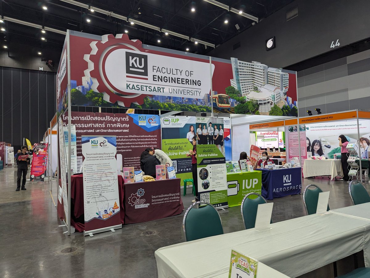 LunaticNeko's tweet image. มีใครอยู่ #bitec มั้ย ...
ผมไปมาเมื่อวาน แฮ่
#dekdtcasfair