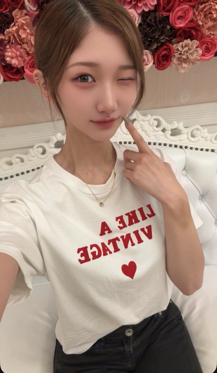 asu_919's tweet photo. A CLINICさんでパーフェクトアイズ受けてきた🥹🩵
���満足すぎる🥹
田窪先生ありがとうございます‼️ https://t.co/0Zn3tkehYJ