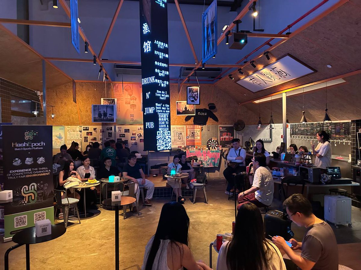 HashEpoch_Media's tweet image. What an incredible day in Singapore 🇸🇬
Sharing the HashEpoch vision face-to-face reminded us why we build — to create a competitive gaming environment that&apos;s transparent, empowering, and truly Web3.

💚 Big love to all who came, connected, and believed. The energy we felt from…
