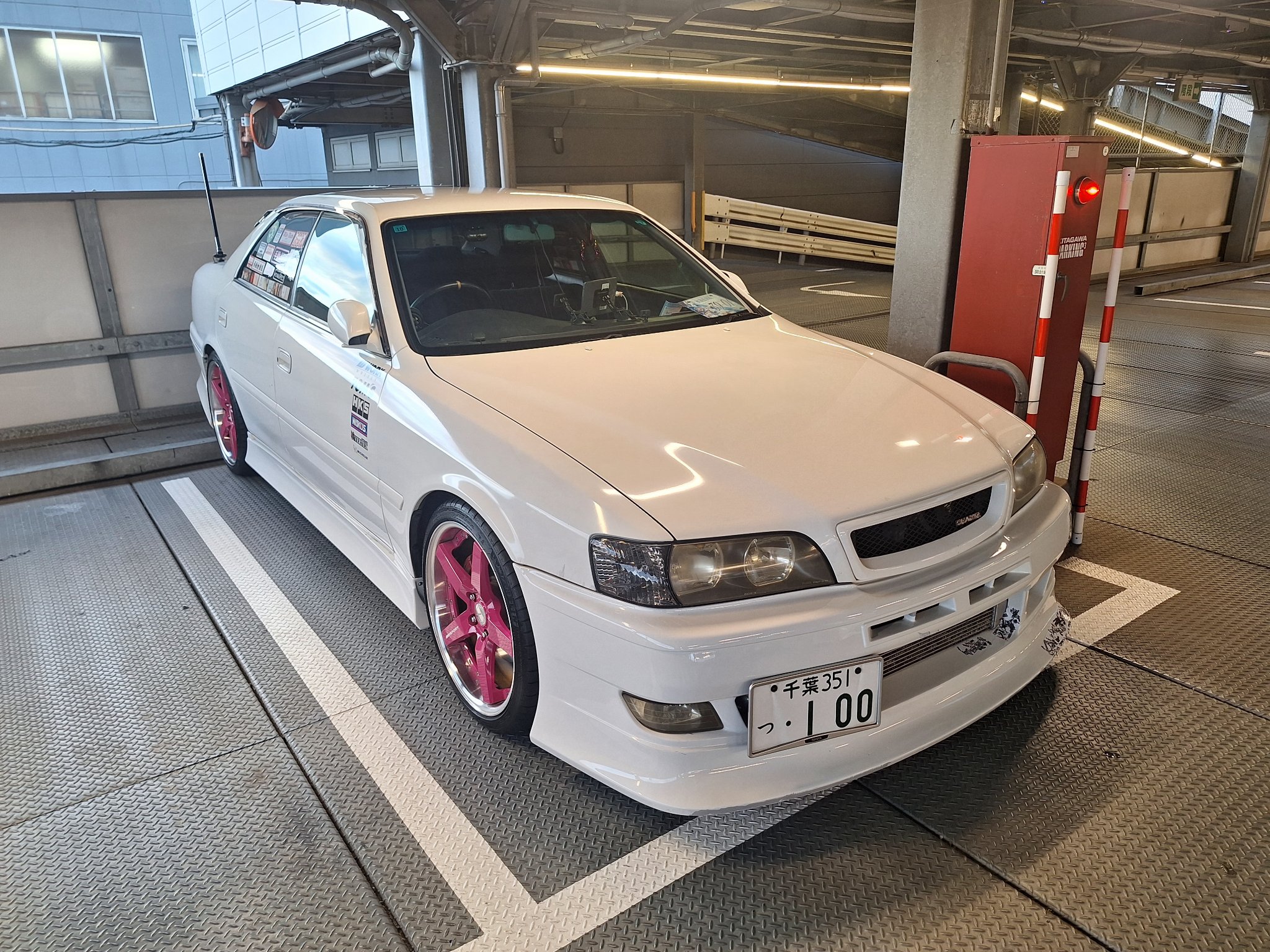 東雲ページ IG2867 1/18 INITIAL D Toyota Sprinter Trueno 3Dr GT Apex