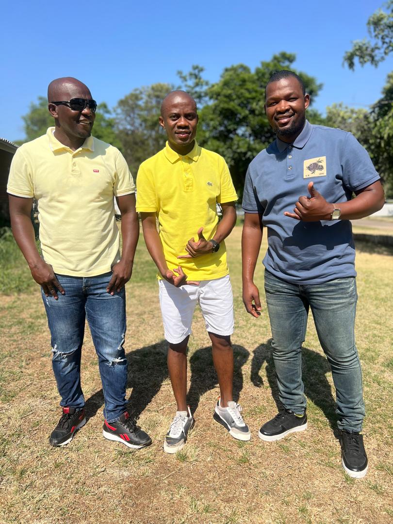 House_Head_Sdumza〽️💯 tweet media