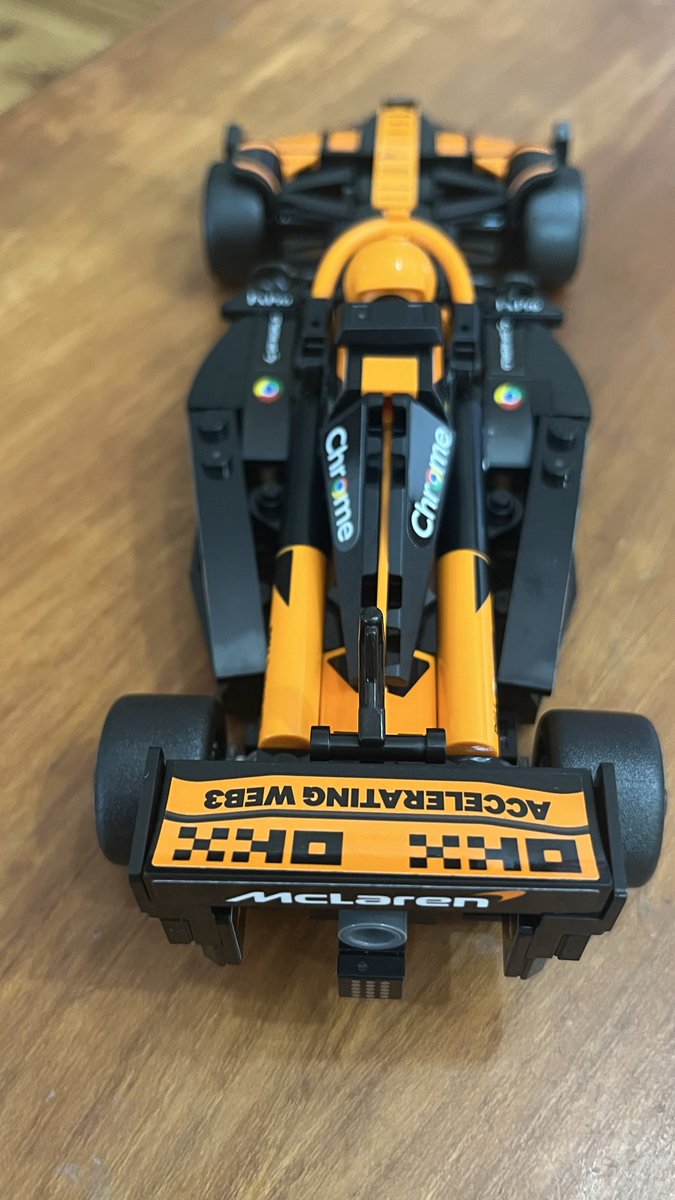 yujisourin's tweet photo. #LEGO #McLaren #F1
® Team #MCL38 #レースカー
完成致しました🏎️
オレンジカラーがすごくカッコ良いです♪♪
#レゴ https://t.co/RRbojkxIkb