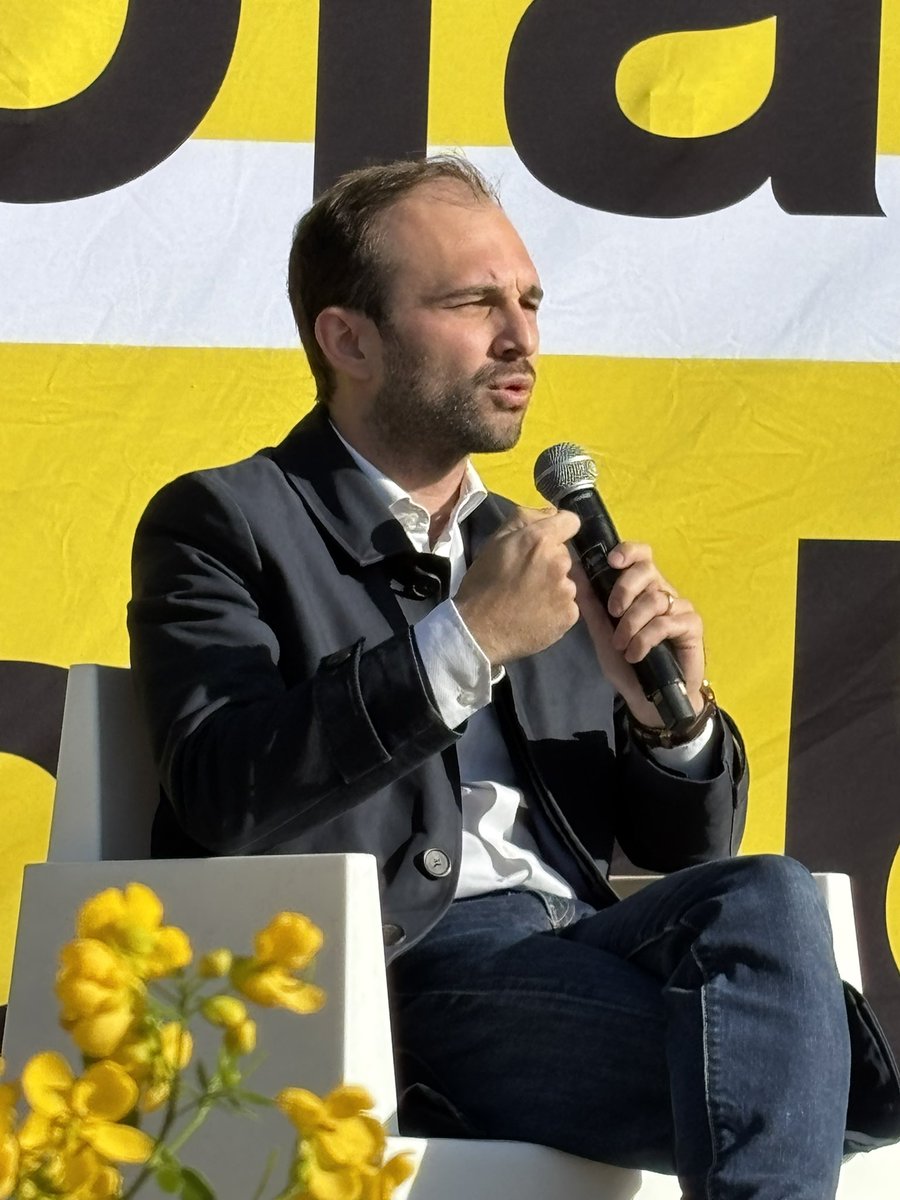 Table ronde « Quel Budget pour la France ? »

Simon-Pierre Sangayrac, économiste

« Depuis 2018, il nous manque 62mds de recettes, à cause des baisses de charges accordées aux entreprises. Sans eux on ne serait pas autant pénalisées par notre dette! »