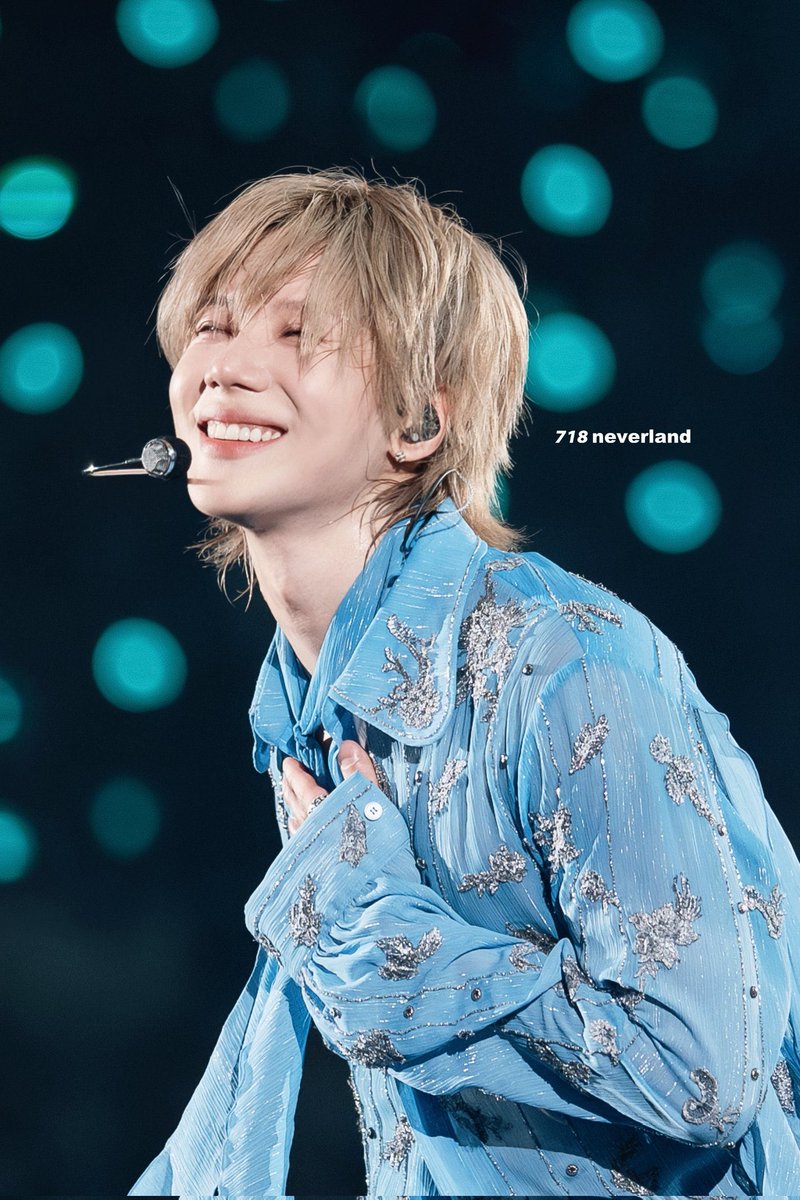 xoalsox_base's tweet photo. #TAEMIN looked unbelievably stunning, serving a vision straight out of a fairytale and face that seemed too enchanting to be real with a sparkle of pure wizardy in every frame at ‘Veil’ stop in Shizuoka. https://t.co/Dut2Iri5F1