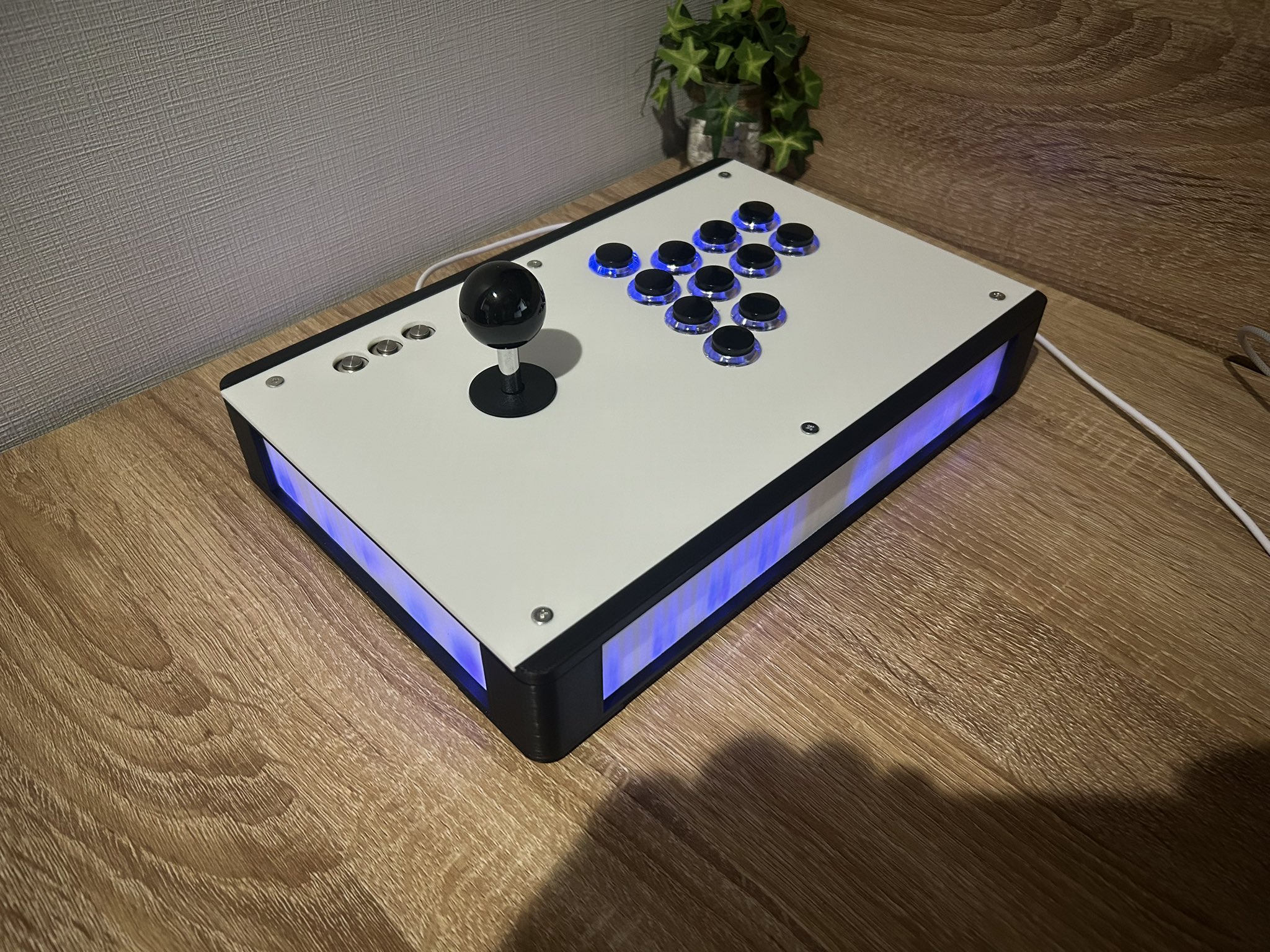 自作 卓上アーケードコントローラー (DDR GP/StepMania対応) 自作 卓上アーケードコントローラー (DDR GP/StepMania対応