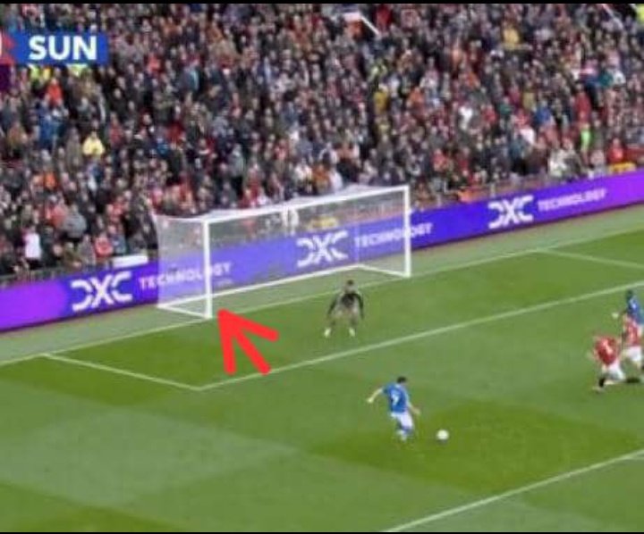 This is where Mbappe will hang the ball 😂😂